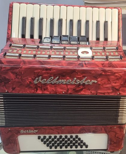 Red Weltmeister Piano Accordion LMM 26 32